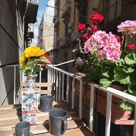 Napoli Centro Apartment A Balcony In The Heart Of Naples Extérieur photo