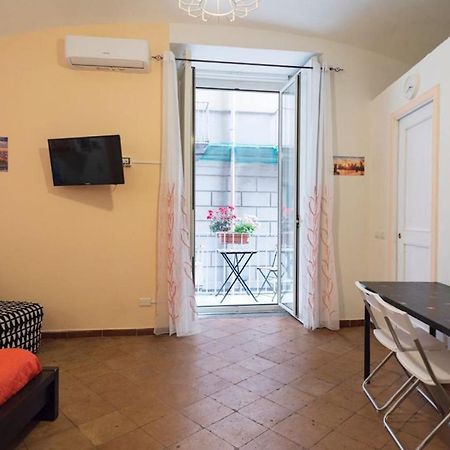 Napoli Centro Apartment A Balcony In The Heart Of Naples Extérieur photo