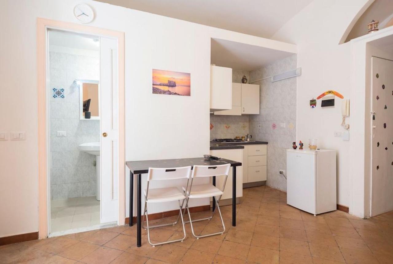 Napoli Centro Apartment A Balcony In The Heart Of Naples Extérieur photo